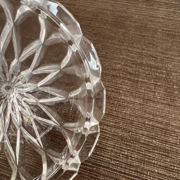 Vintage Hershey’s Kiss Crystal Candy Dish – Shannon Crystal by Godinger –5″ Tall - Picture 7 of 8